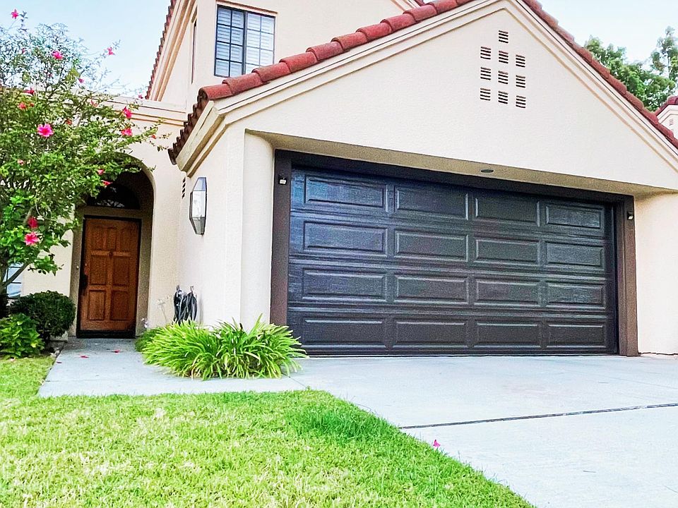 1st image of 10413 Colina Way