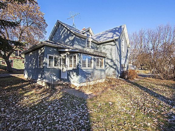 3rd image of 15117 65th St N