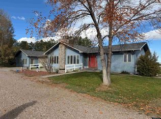 28 Meadow Ln, Wheatland, WY 82201