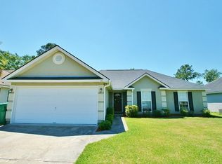 444 Laurel Hill Cir, Richmond Hill, GA 31324