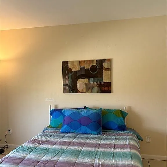 1005 SW 48th Ter #8 — Photo 19