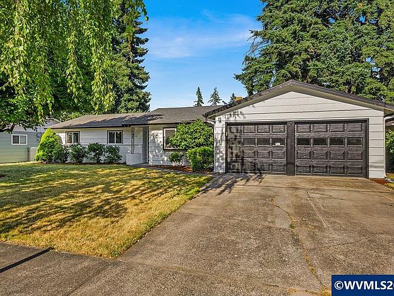 2nd image of 4888 38th Pl NE