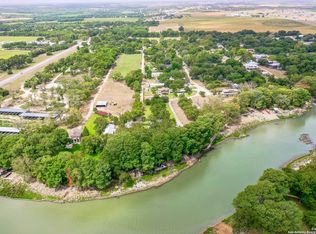 207 Reiley Rd, Seguin, TX 78155