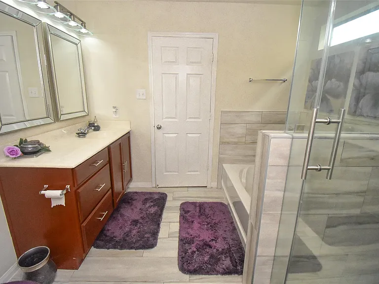12114 Helvick Crescent Ave — Photo 15