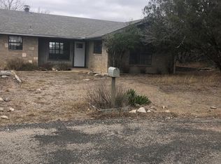 128 Heidi Ln, Kerrville, TX 78028