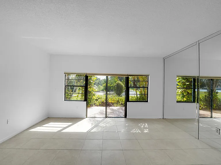 6654 Villa Sonrisa Dr #412 — Photo 35