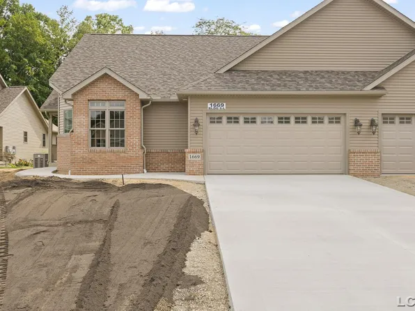 1669 Rivers Edge Ct, Adrian, MI 49221