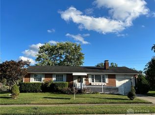 806 Hile Ln, Englewood, OH