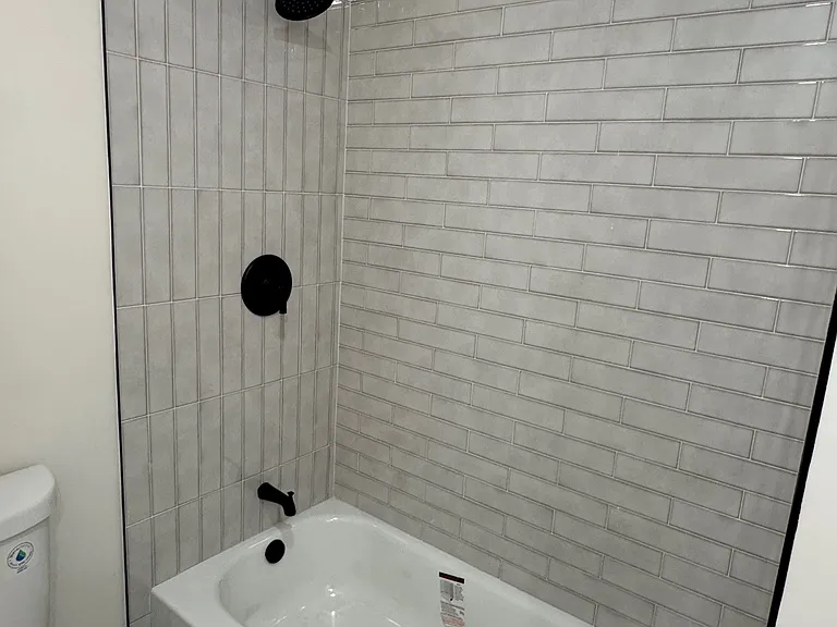 243 N Park View St #243 — Photo 16
