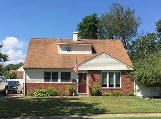 567 Rosemar Dr, Morrisville, PA 19067