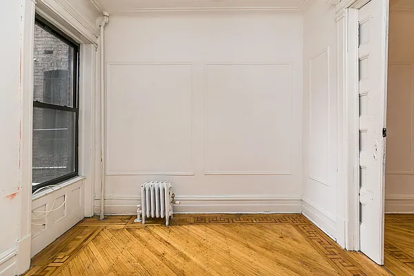 Rented by Nooklyn NYC LLC | media 54