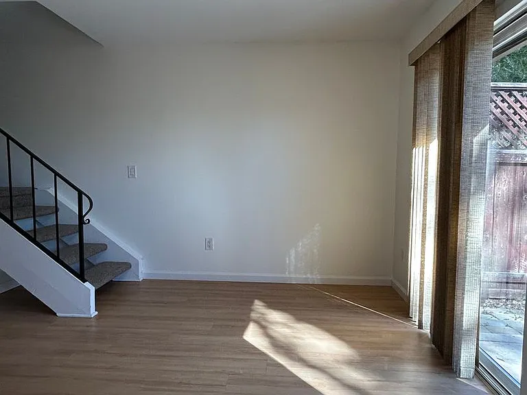 467 Bay Meadows Way — Photo 6
