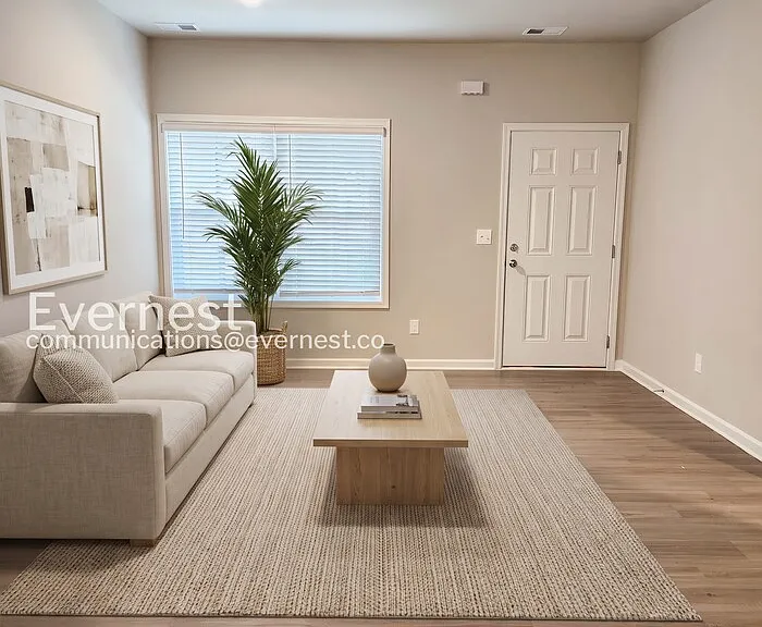 121 Culver St — Photo 3