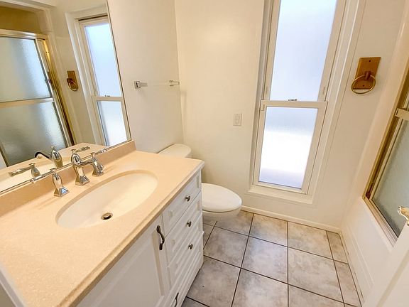 3rd image of 13617 N Buccaneer Way