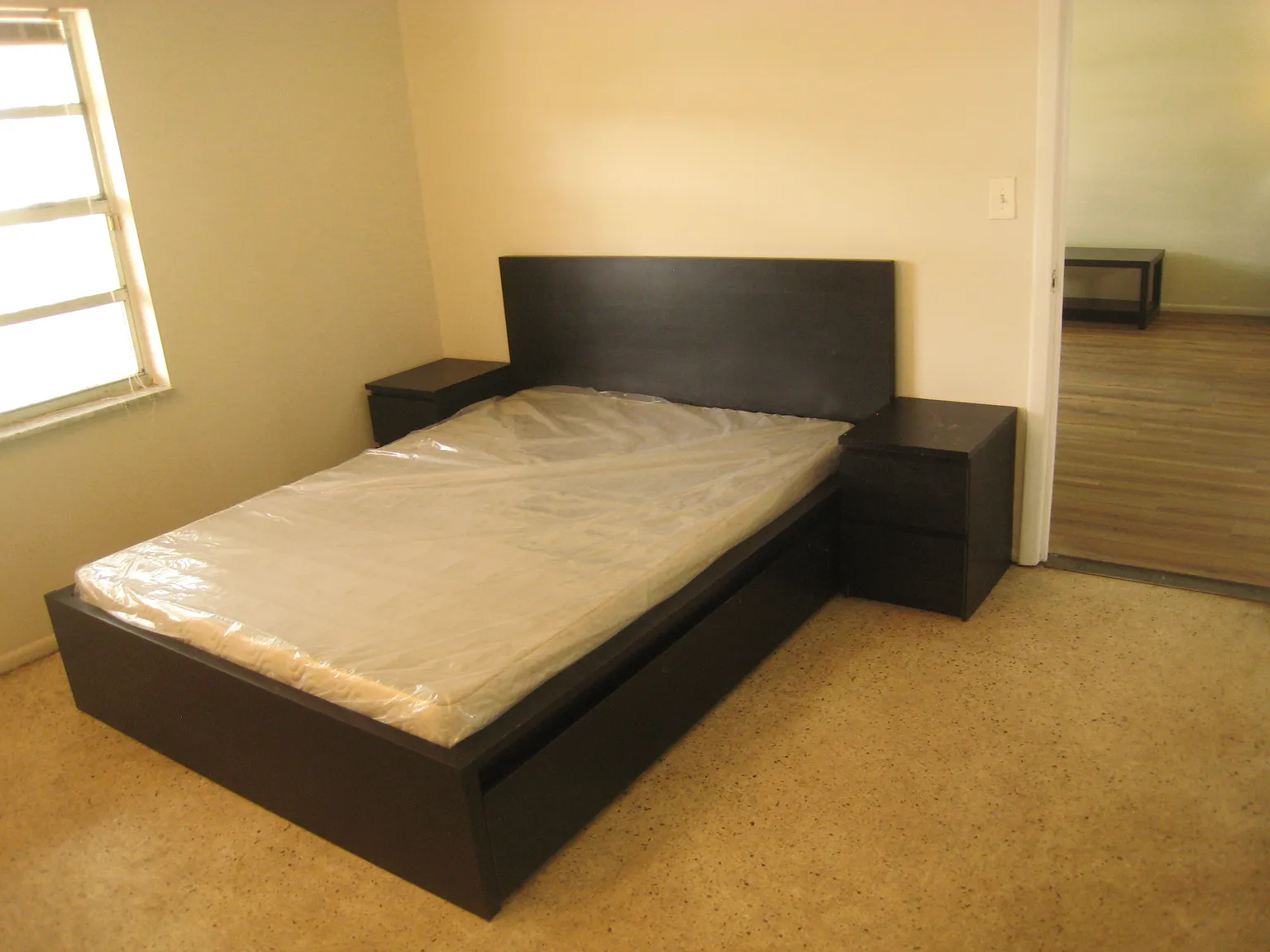 4 bed, 1.5 bath, 1600 sqft, $1,950 — Photo 3
