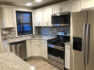 606 5th St APT 3, Dunmore, PA 18512