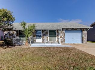 7905 Putnam Cir, New Port Richey, FL 34655