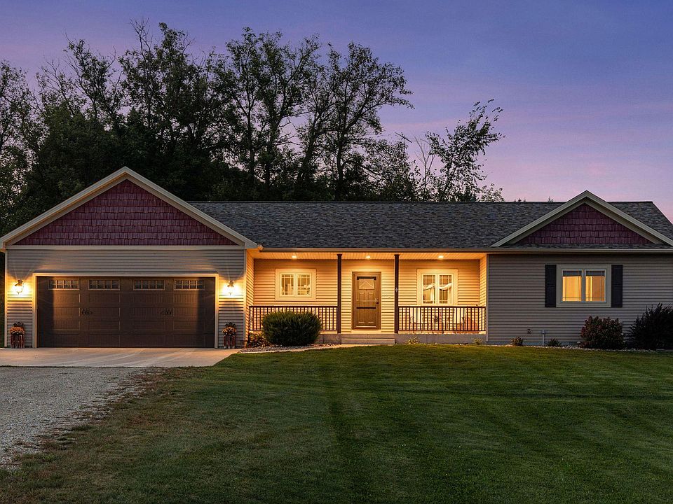 1st image of 5907 County Road 105 NW