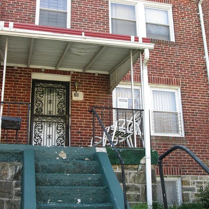 Exterior (Front)