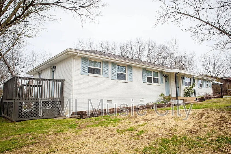 501A Fedders Dr