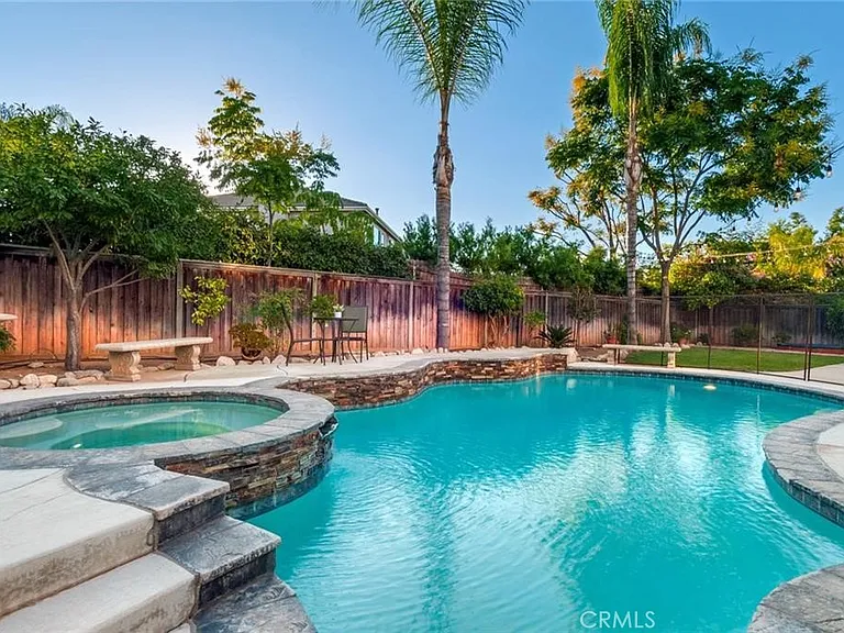 8123 Branding Iron Ln — Photo 28