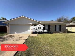 1109 Sunset Dr, Garland, TX 75040