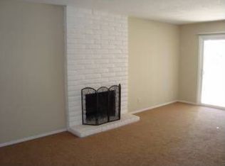 8345 Sussex Ct, Stockton, CA 95209