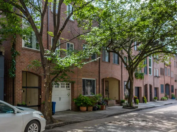 2108 Appletree St, Philadelphia, PA 19103