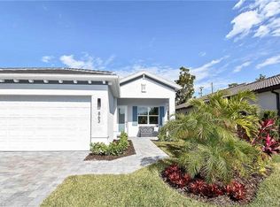 863 104th Ave N, Naples, FL 34108