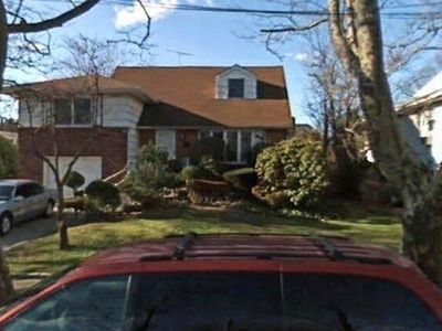 3432 4th Street, Oceanside, NY, 11572