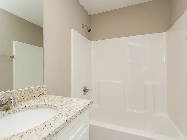 601 Fieldcrest Dr — Photo 15