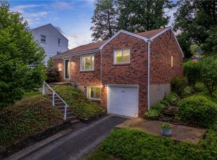 307 Canterbury Dr, Pittsburgh, PA 15238