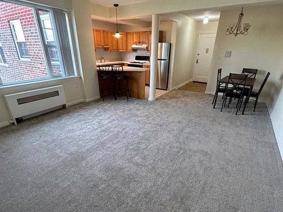 4th image of 210 Pelham Rd #Ff