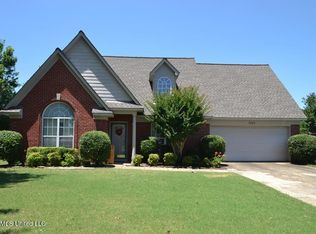 7423 Bridle Cv, Southaven, MS 38671
