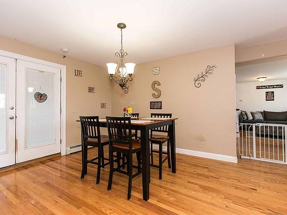 5th image of 3 Angell Ave