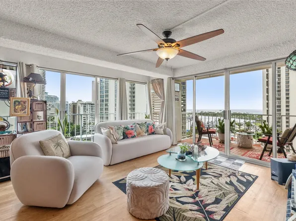 419 Atkinson Dr APT 1404, Honolulu, HI 96814