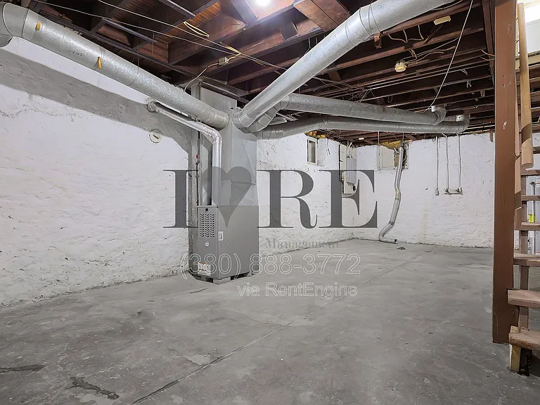 1257 E Livingston Ave — Photo 20