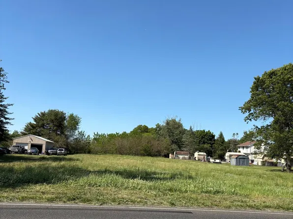 1900 Maple Ave, Vineland, NJ 08361