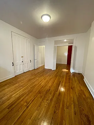 Rented by Compass | media 20