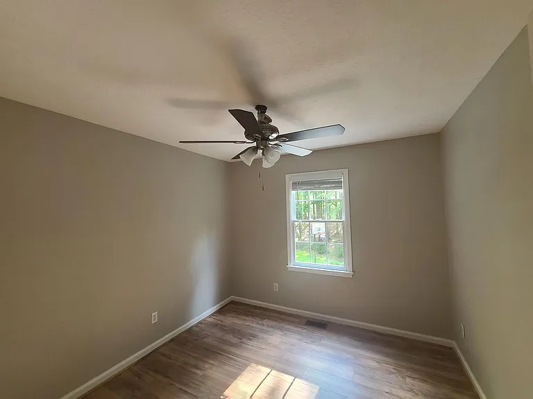 127 Welcome Wood Dr — Photo 23
