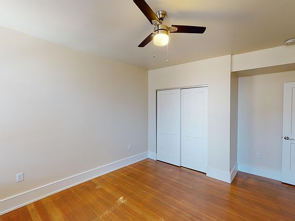 4th image of 105 Peete St #1