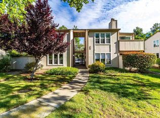 375 Camelback Rd APT 4, Pleasant Hill, CA 94523