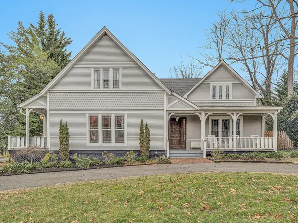 355 N Broad St, Salem, VA 24153