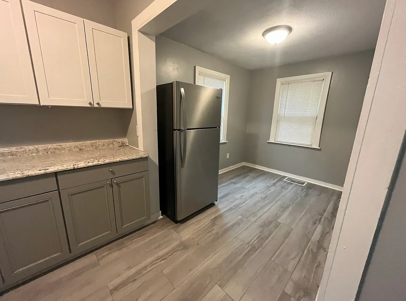 4 bed, 1322 sqft, $1,600 — Photo 3