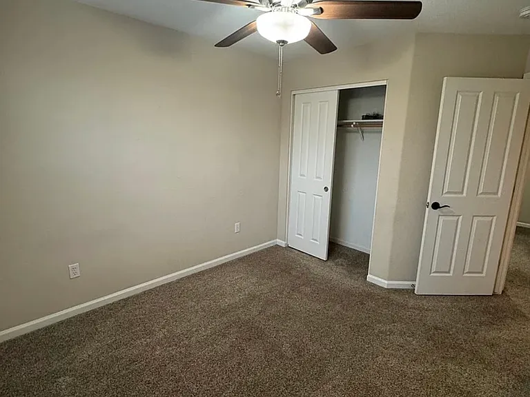 1311 Gianna Ln — Photo 10