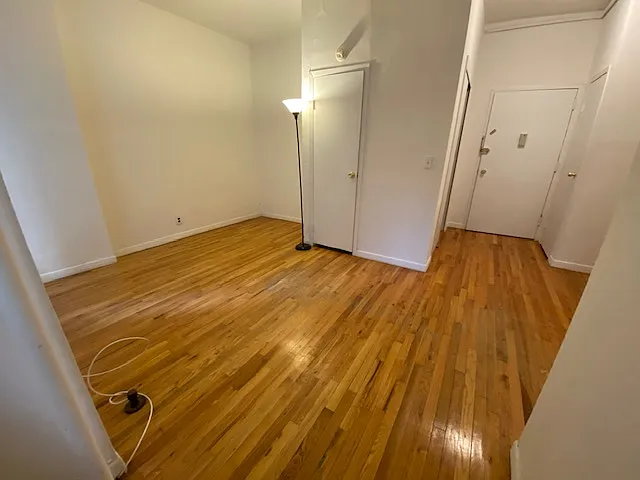 214 W 92nd St #3F — Photo 1