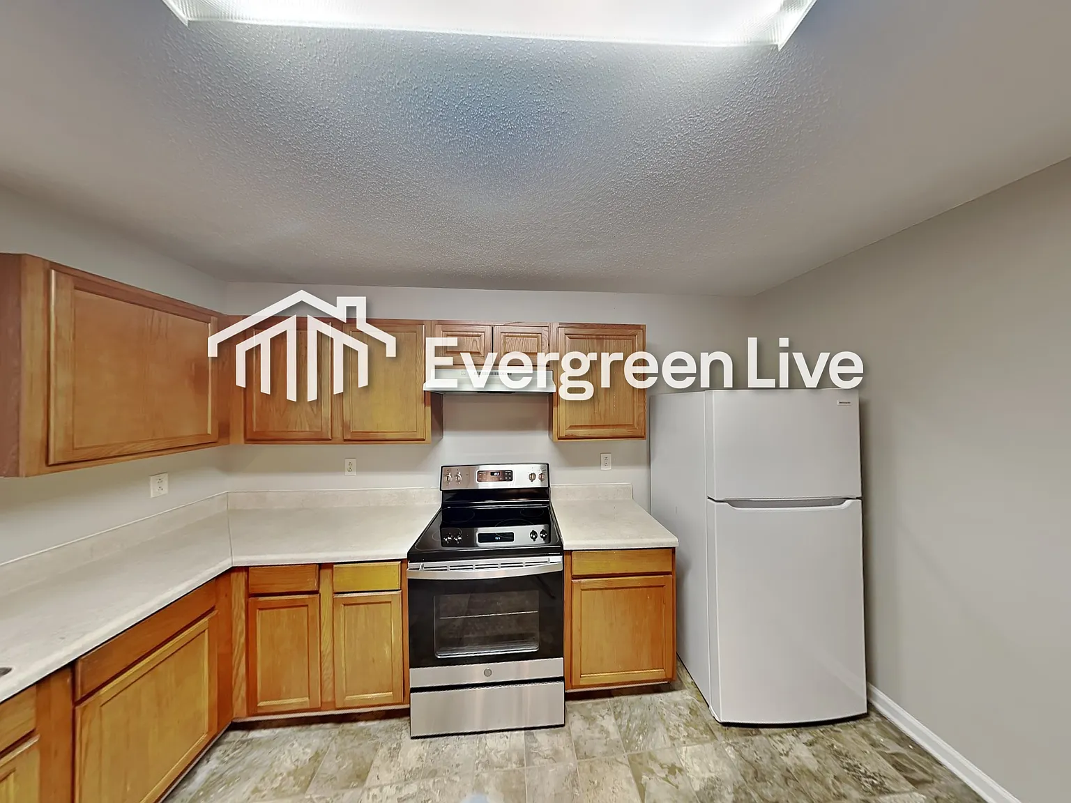 3 bed, 2.5 bath, 1827 sqft, $1,495 — Photo 4