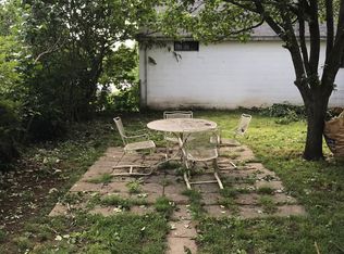 871 Thomas Rd, Columbus, OH 43212