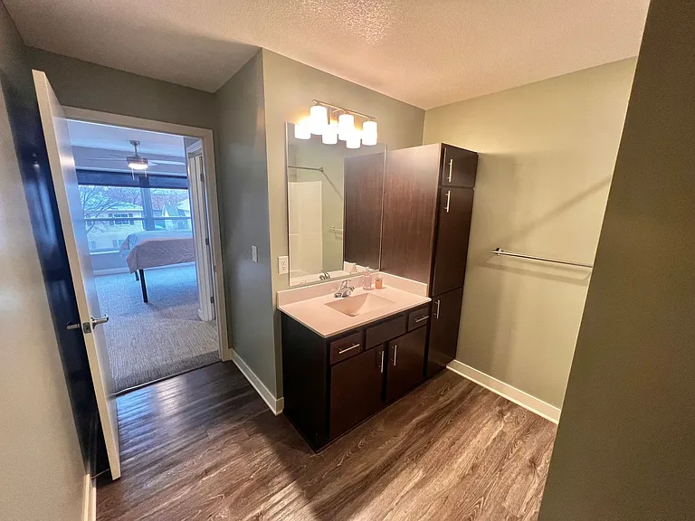 Spectrum Apartments & Townhomes — Photo 94