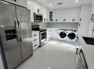 3040 SW 16th Ter #3040, Miami, FL 33145